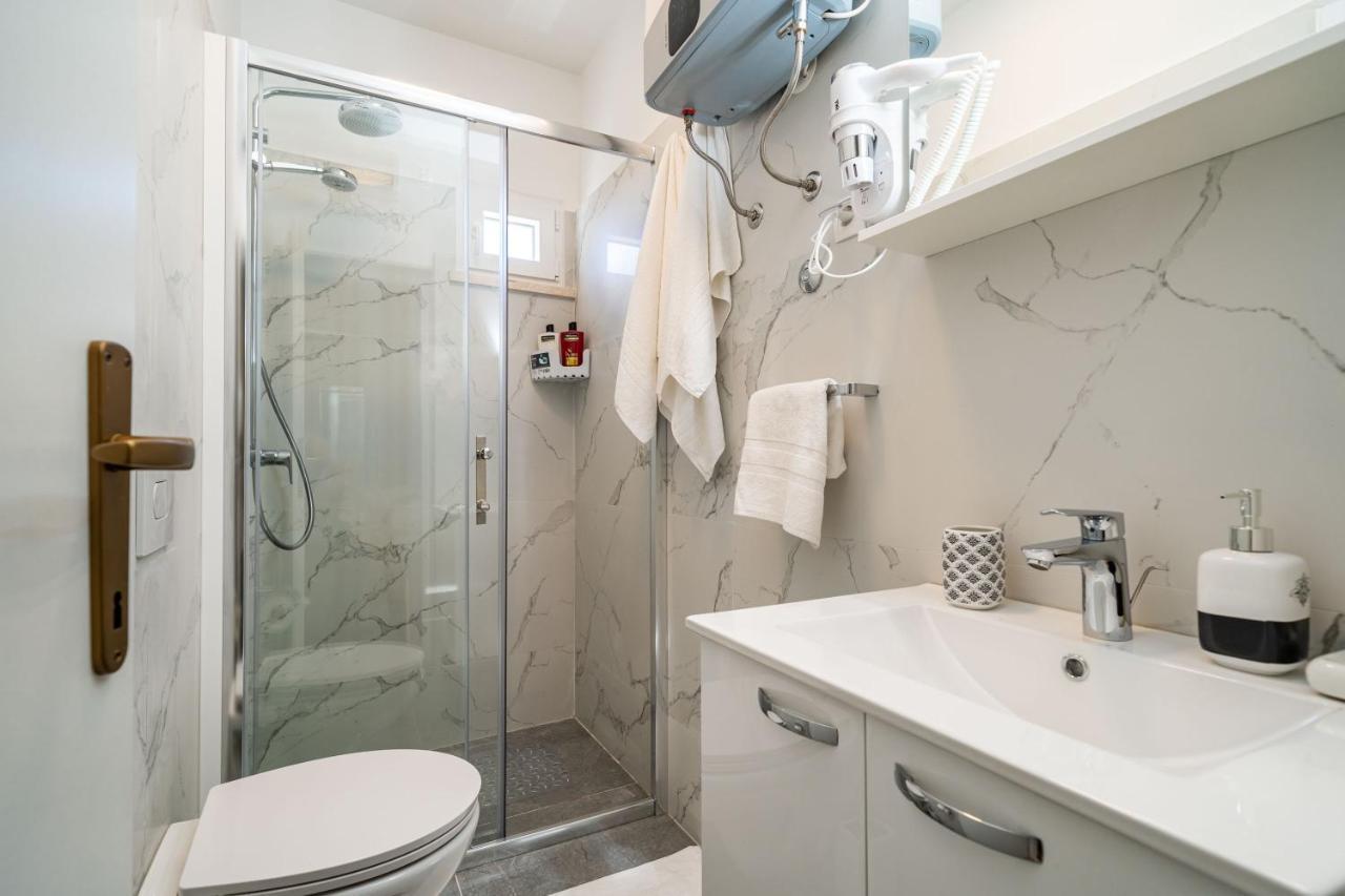 Apartment Debos Дубровник Екстериор снимка